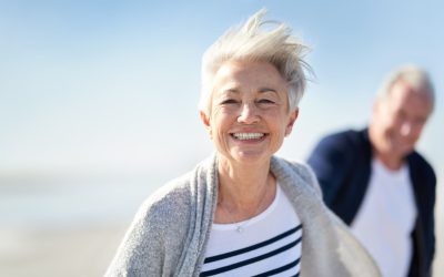 Invecchiare bene : Piante, segnali di salute e integratori alimentari per una vita radiosa dopo i 50 anni